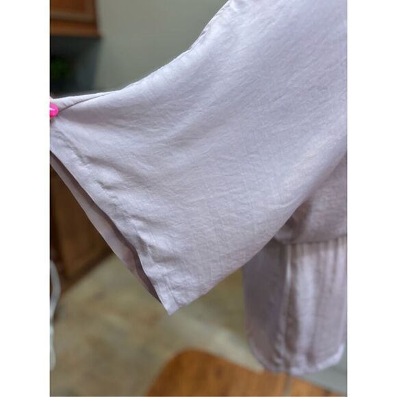 Lulu’s NWT S blush polyester satin kaftan sleeves romper - Picture 4 of 8